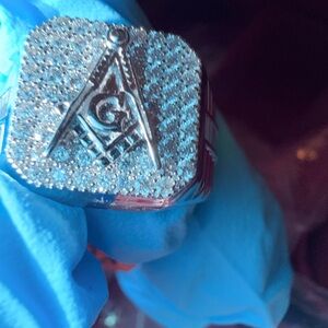 MOISSANITE
925 SILVER 5.00CTW
$ 1500.00